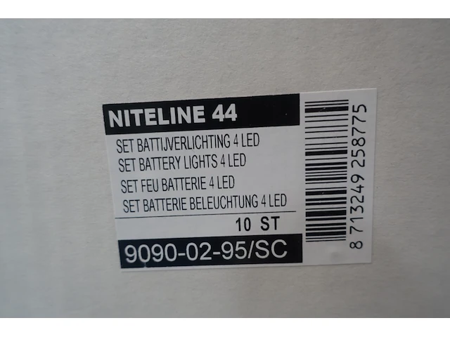 8x doos verlichting axa - afbeelding 3 van  3