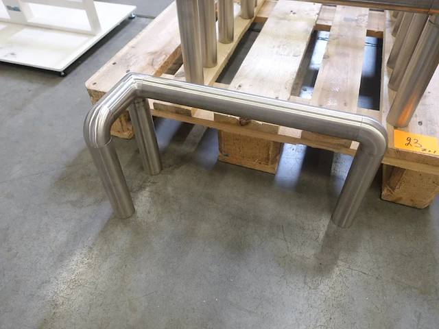 8x inox bescherming voor palletstelling - afbeelding 3 van  6