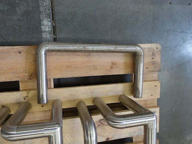 8x inox bescherming voor palletstelling - afbeelding 6 van  6