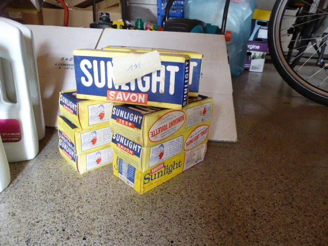 8x oude sunlight zeep - afbeelding 1 van  2