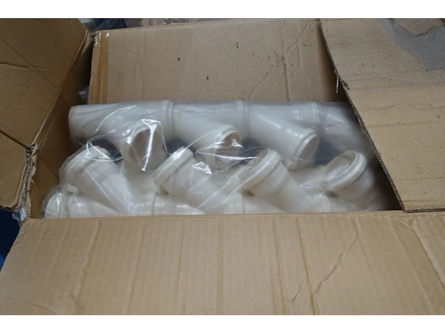 8x pallet sanitair toebehoren - afbeelding 14 van  24