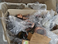 8x pallet sanitair toebehoren - afbeelding 20 van  24