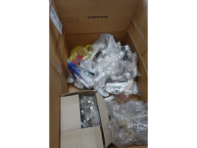 8x pallet sanitair toebehoren - afbeelding 23 van  24