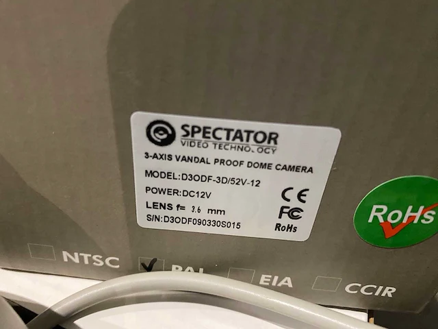 8x spectator 3 axis vandal proof dome camera, model d3odf-3d/52v-12 - afbeelding 3 van  3