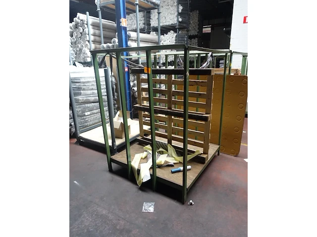 8x stapelbare metalen bak - afbeelding 2 van  7