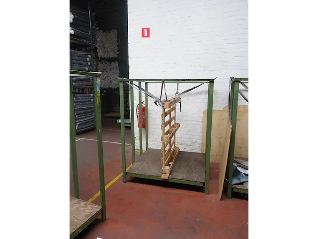 8x stapelbare metalen bak - afbeelding 4 van  7