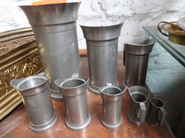 8x tinnen pot gestempeld - afbeelding 1 van  2