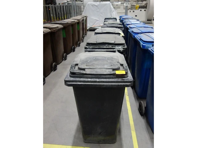 8x verrijdbare afvalcontainer - afbeelding 1 van  3