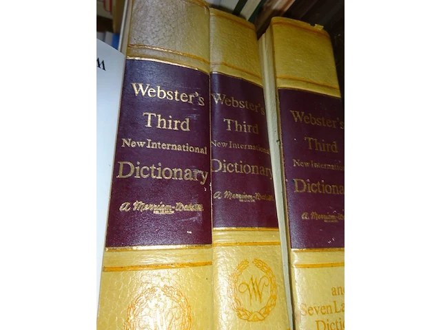 8x woordenboeken met webster, vandaele - afbeelding 2 van  2