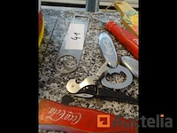 9 antieke flesopeners - afbeelding 4 van  4