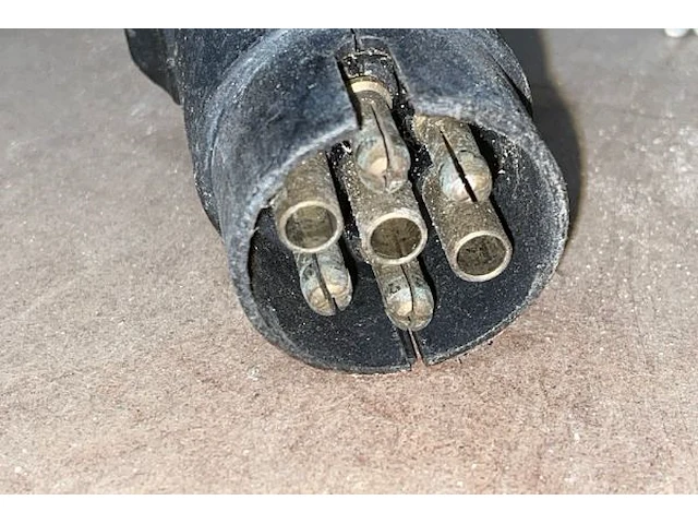 9 banden, verlichting aanhangwagen - afbeelding 2 van  10