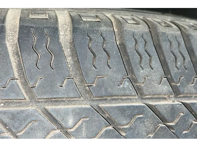 9 banden, verlichting aanhangwagen - afbeelding 3 van  10