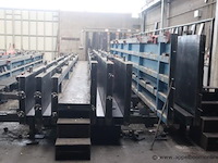 9 beton lijnen/mallen in verstelbare hoogte vv balken en toebehoren - afbeelding 1 van  7