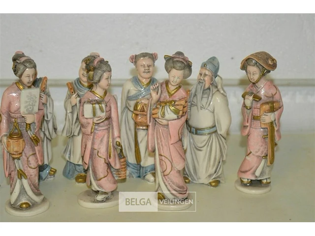 ±9 chinese beeldjes ±14cm hoog - afbeelding 3 van  5