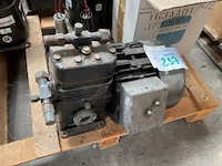 9 compressoren - afbeelding 3 van  3