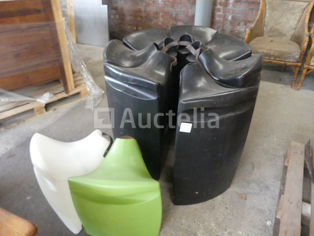 9 design krukken (paardenzadel) - afbeelding 3 van  4