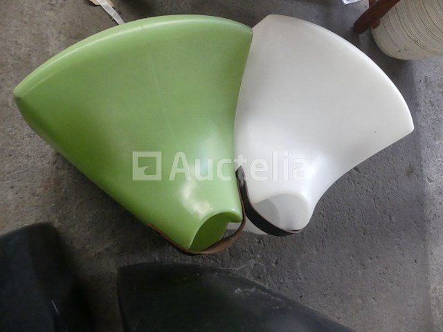 9 design krukken (paardenzadel) - afbeelding 4 van  4