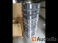 9 dewalt stapelbare gereedschapskisten (clip-on tussen hen) - afbeelding 5 van  5