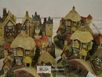 ±9 div deco huisjes - afbeelding 4 van  5