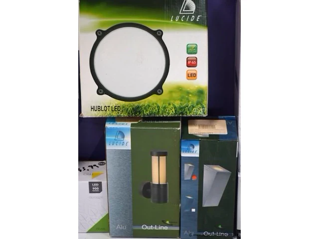 9 diverse buitenverlichting wo trio lighting en lucide - afbeelding 4 van  5