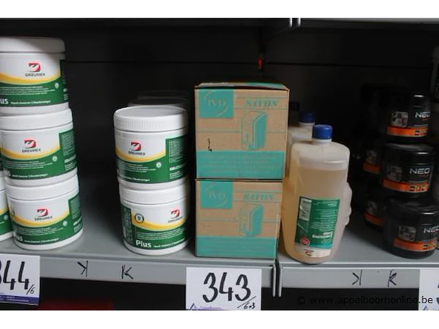 9 diverse potten wo. handreiniger - afbeelding 1 van  1