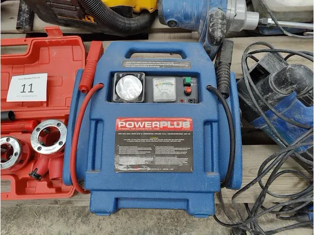 9 diverse powertools - afbeelding 8 van  10