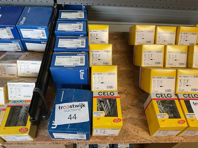 9 dozen blitsnagels; nagelpluggen - afbeelding 1 van  10