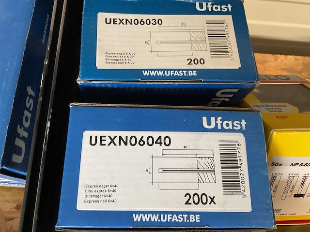 9 dozen blitsnagels; nagelpluggen - afbeelding 7 van  10