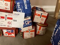 9 dozen bouten - afbeelding 2 van  4