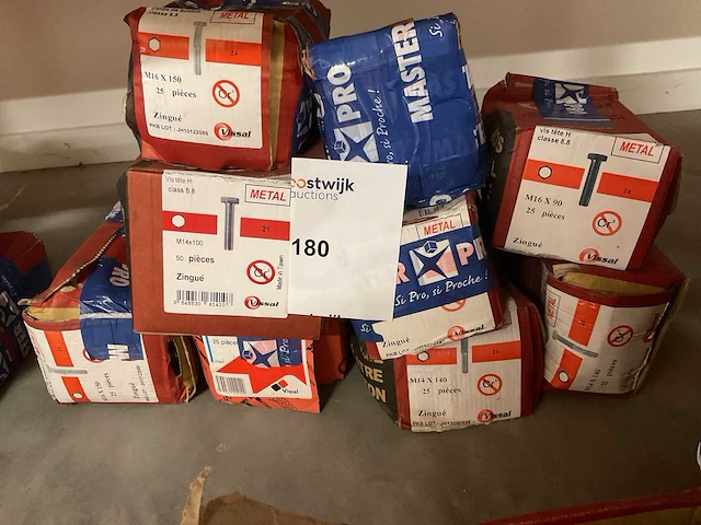 9 dozen bouten - afbeelding 3 van  4
