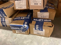 9 dozen bouten - afbeelding 5 van  7