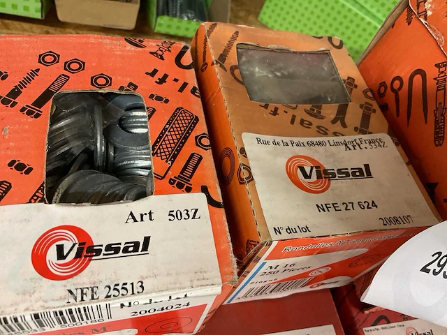 9 dozen houtbouten en ringen - afbeelding 5 van  6
