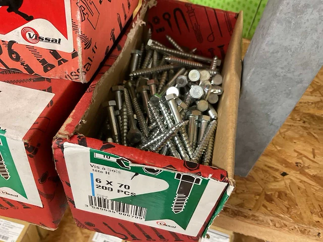 9 dozen houtbouten en ringen - afbeelding 6 van  6