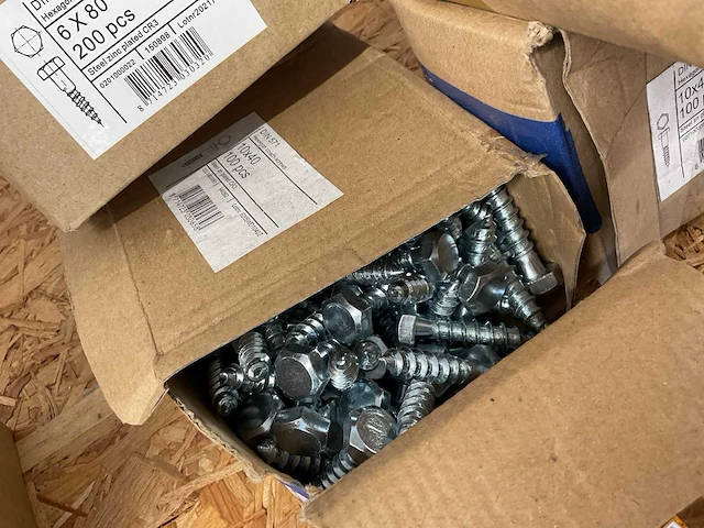 9 dozen houtbouten - afbeelding 2 van  6