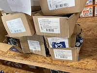 9 dozen houtbouten - afbeelding 6 van  6