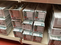 9 dozen slag pluggen - afbeelding 1 van  6