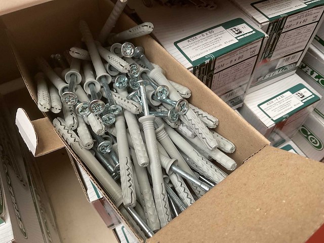 9 dozen slag pluggen - afbeelding 6 van  6