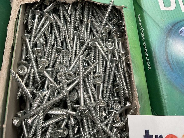 9 dozen spaanplaatschroeven - afbeelding 5 van  6