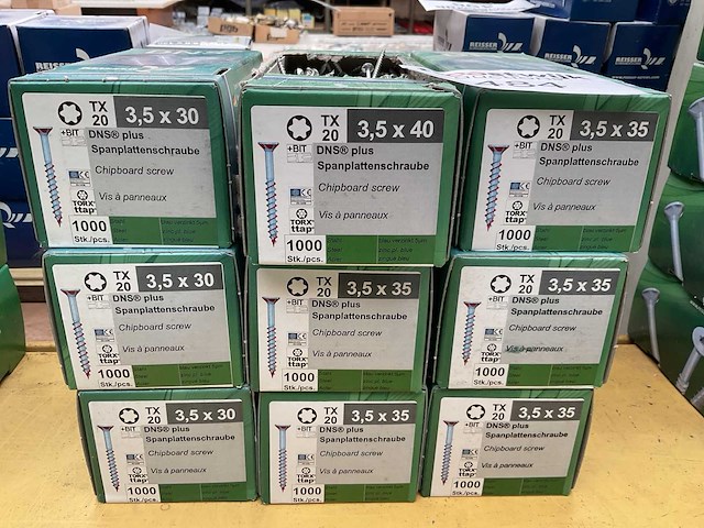 9 dozen spaanplaatschroeven - afbeelding 2 van  4