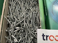 9 dozen spaanplaatschroeven - afbeelding 3 van  4