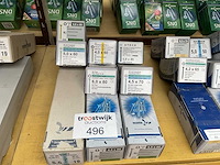 9 dozen spaanplaatschroeven - afbeelding 1 van  5