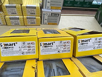 9 dozen universele pluggen ; pluggen met schroeven - afbeelding 5 van  6