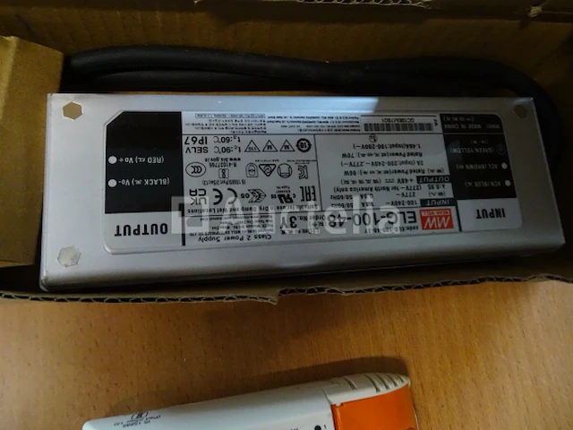 9 elektrische transformatoren (detail: zie foto's) - afbeelding 10 van  10