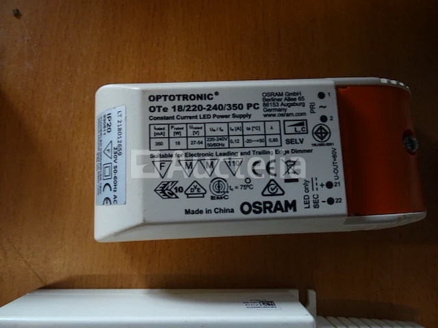 9 elektrische transformatoren (detail: zie foto's) - afbeelding 5 van  10