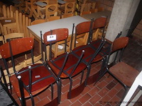 9 houten stoelen - afbeelding 1 van  1