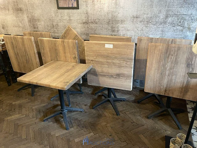 9 inklapbare terrastafels - afbeelding 1 van  4