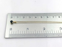 9-karaats geelgouden ketting met hanger met blauwe saffier - afbeelding 7 van  7