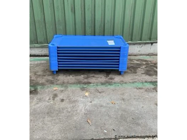 9 kinderbedjes afm plm 134 x 60 x 16 cm - afbeelding 1 van  2