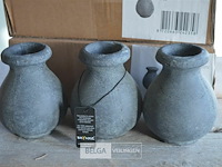 9 kleinen vaasjes brynxz vais on plate majestic - afbeelding 2 van  2