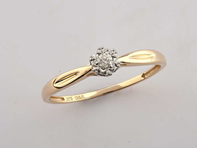 9 kt geelgouden ring met natuurlijke diamant - afbeelding 7 van  8